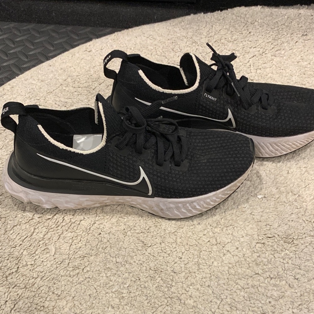 Nike Black and White Athletic Sneakers